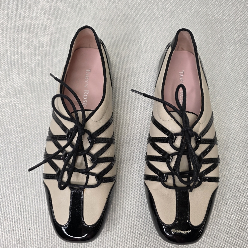 Taryn Rose "Candyce" Patent Leather Lace-Up Ballet Flats - Size 7M - Picture 3 of 10